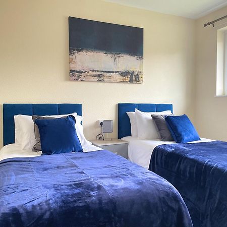 Stunning 3 Bedrooms House With Garden And Free Parking Barnsley Exteriér fotografie
