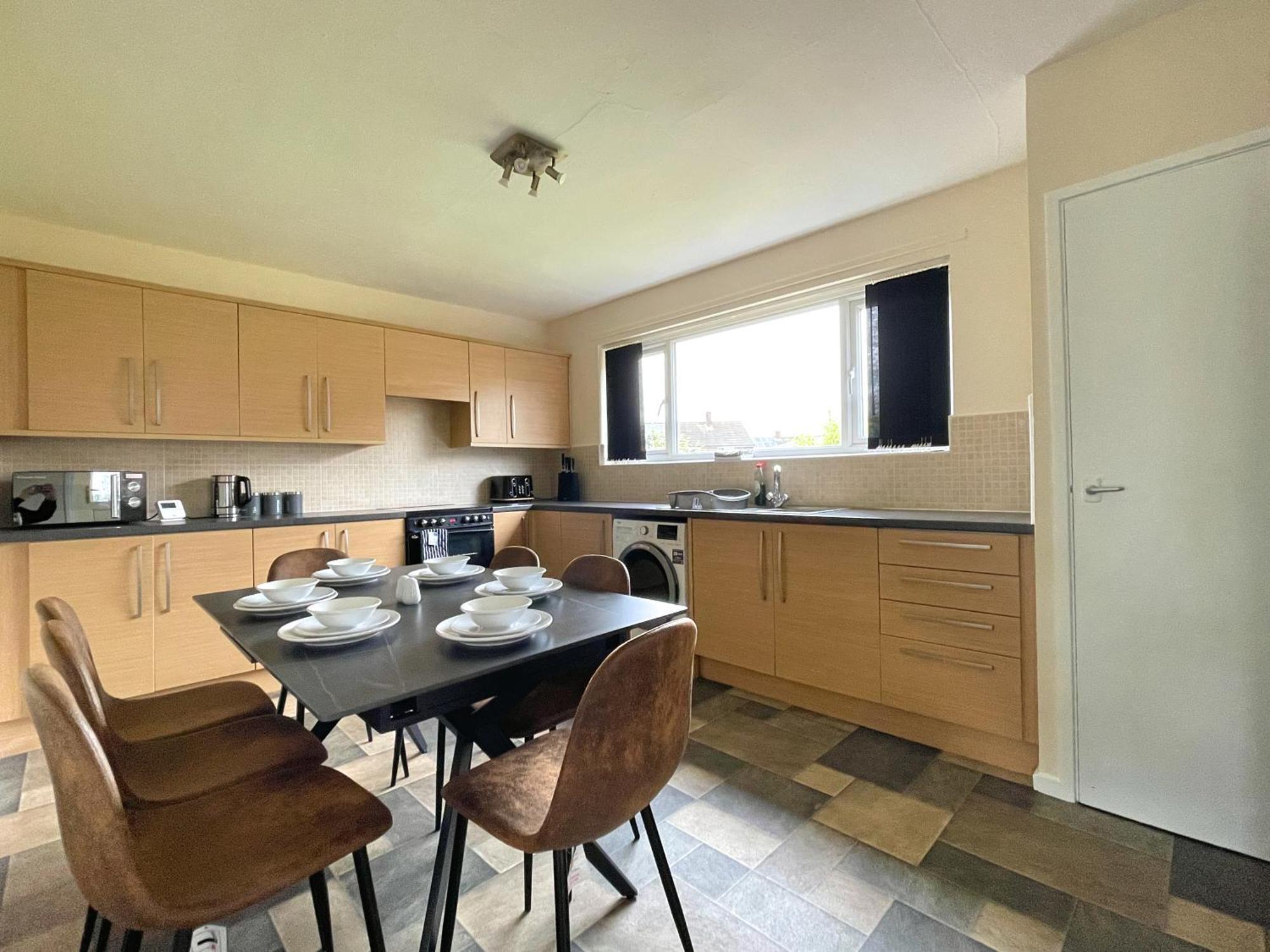 Stunning 3 Bedrooms House With Garden And Free Parking Barnsley Exteriér fotografie